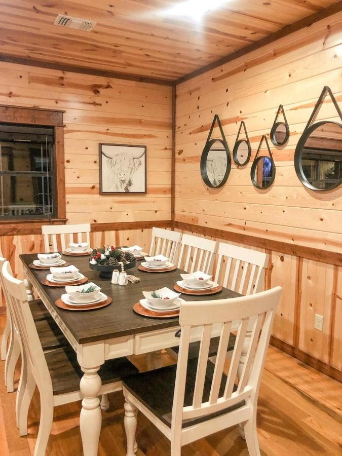 Stone Mountain Lodge 5000Sqft 6 Bed Game Room Pool Table Hot Tub Брокен-Боу Экстерьер фото